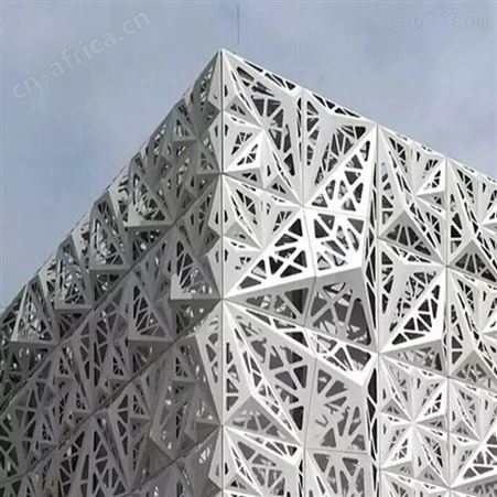 铝型材五轴加工中心 速霸异形铝板外墙加工中心设备生产商 铝幕墙加工设备