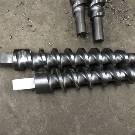 精工细做+木炭机推进器+成型炮筒+电加热圈