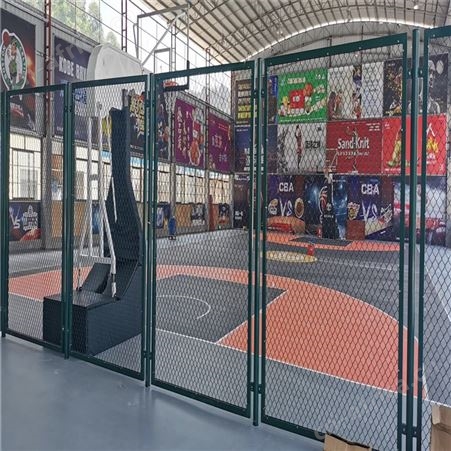 球场防护网围栏-球场围网生产厂家-拼装围网方管-安全防护