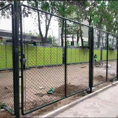 华丽体育高尔夫球场围网 运动场围网可用于各种场地围网 球场防护隔离围网