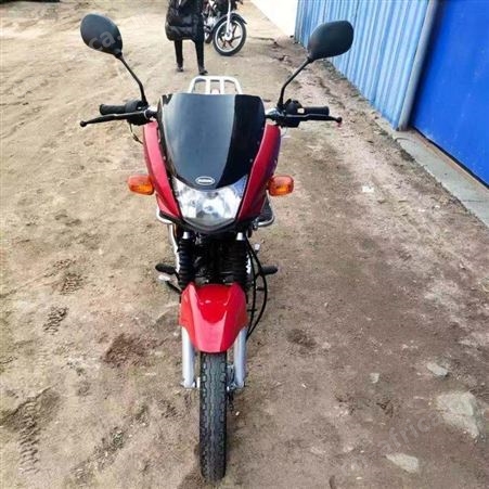 原装原版 精品 二手摩托车批发 铃木骏驰 GT125 准新车状态 圆灯运动款