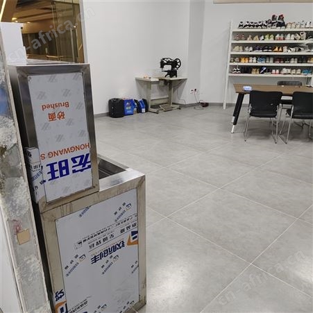 商用半自动刷鞋机全自动洗鞋机烘鞋机厂家洗鞋养护技术免加盟费