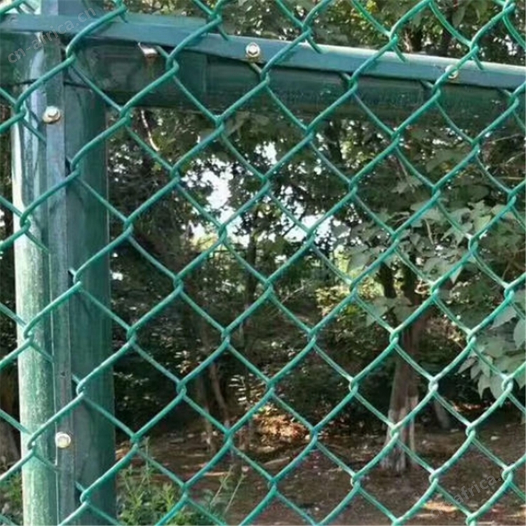 球场勾花围栏网2
