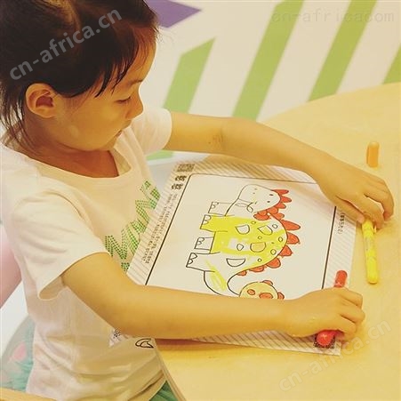 神笔马良画画 AR儿童乐园互动投影 亲子绘画墙面互动